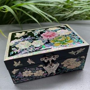 Beautiful Jewelry Box